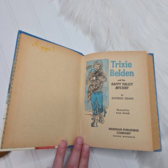 Trixie Belden and The Happy Valley Mystery by Kathryn Kenny, HB 1962 - Picture 10 of 12